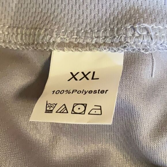 Lot of 6 NWOT MENS tanks tops in XXL in various colors LOT 1 - Picture 11 of 13